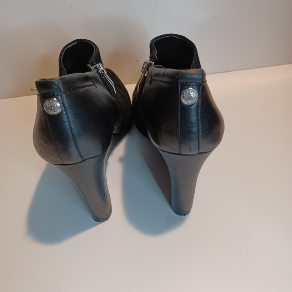 Vince Camuto Suede Wedge Ankle Booties - Picture 6 of 6